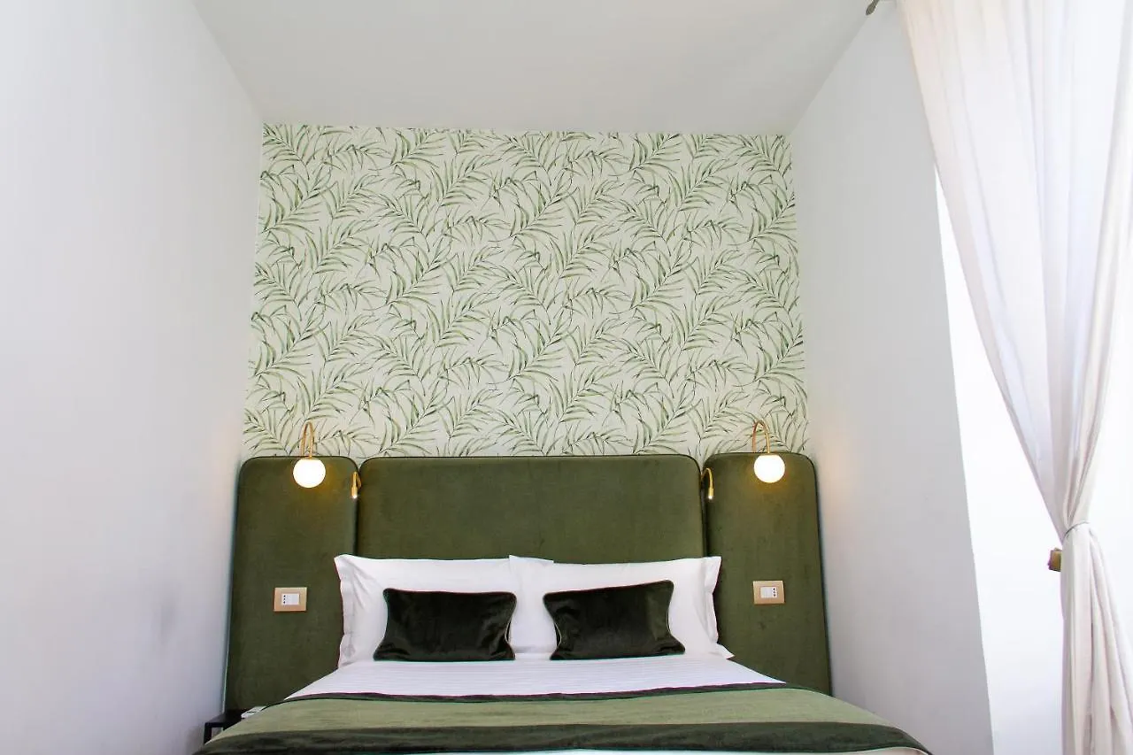 Home At Rome St. Peter Guest House