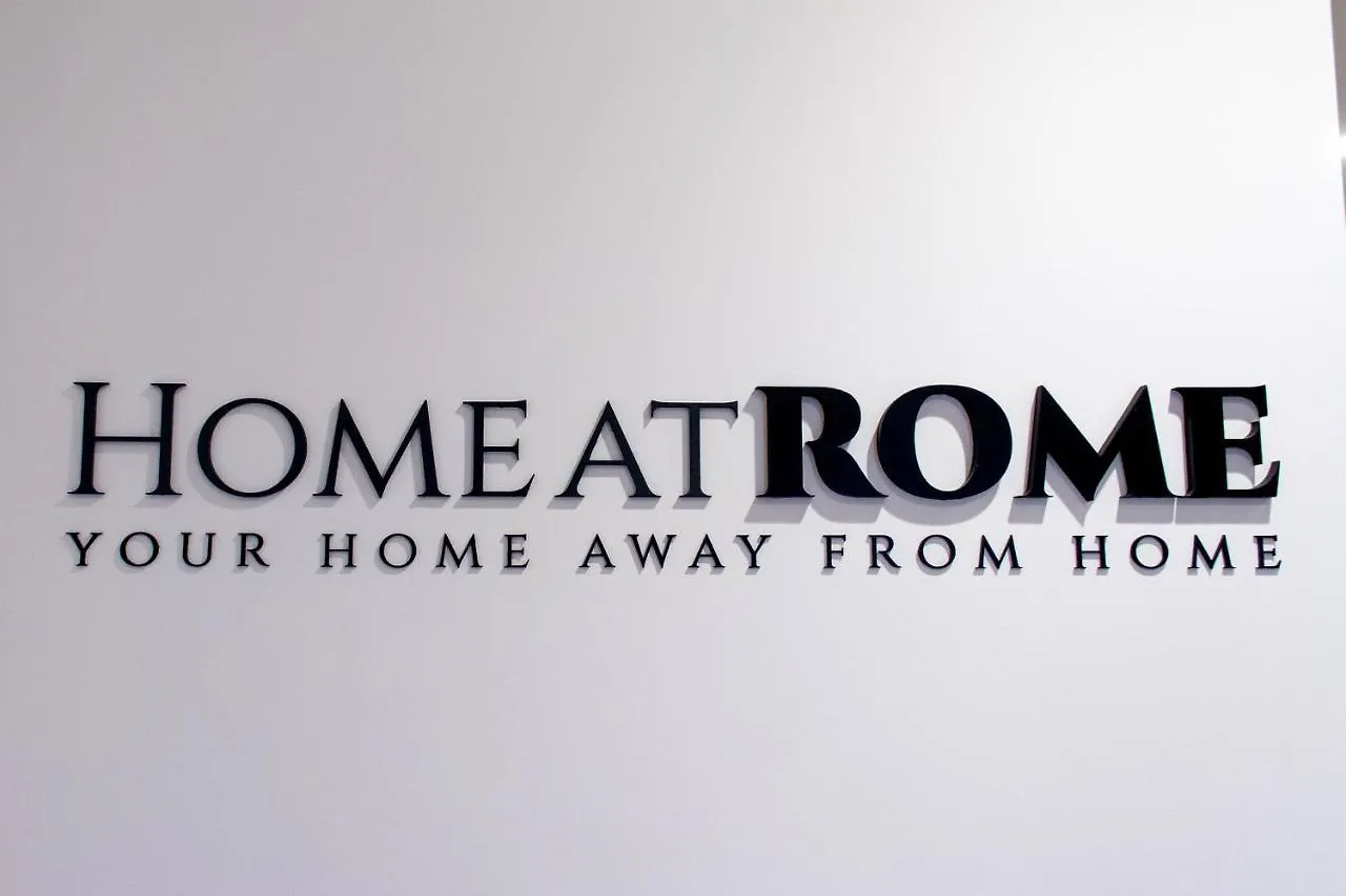 Home At Rome St. Peter Guest House Italia